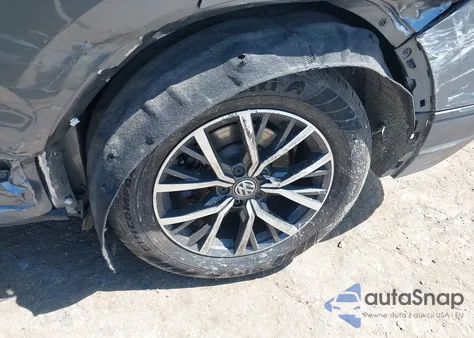 2019 Volkswagen Tiguan 2.0T Se/2.0T Sel/2.0T Sel R-Line/2.0T Sel R-Line Black z USA, uszkodzony, nr VIN 3VV2B7AX1KM085794